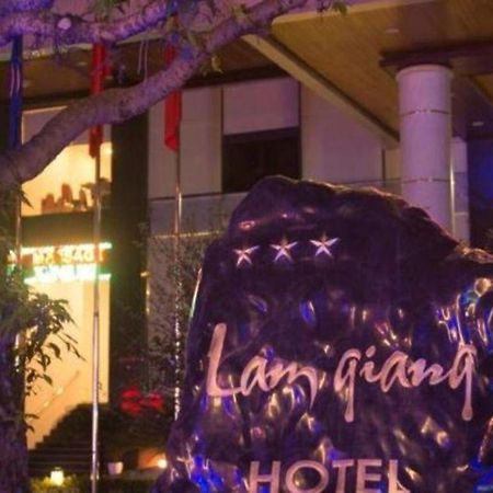 Lam Giang Hotel Vinh Luaran gambar