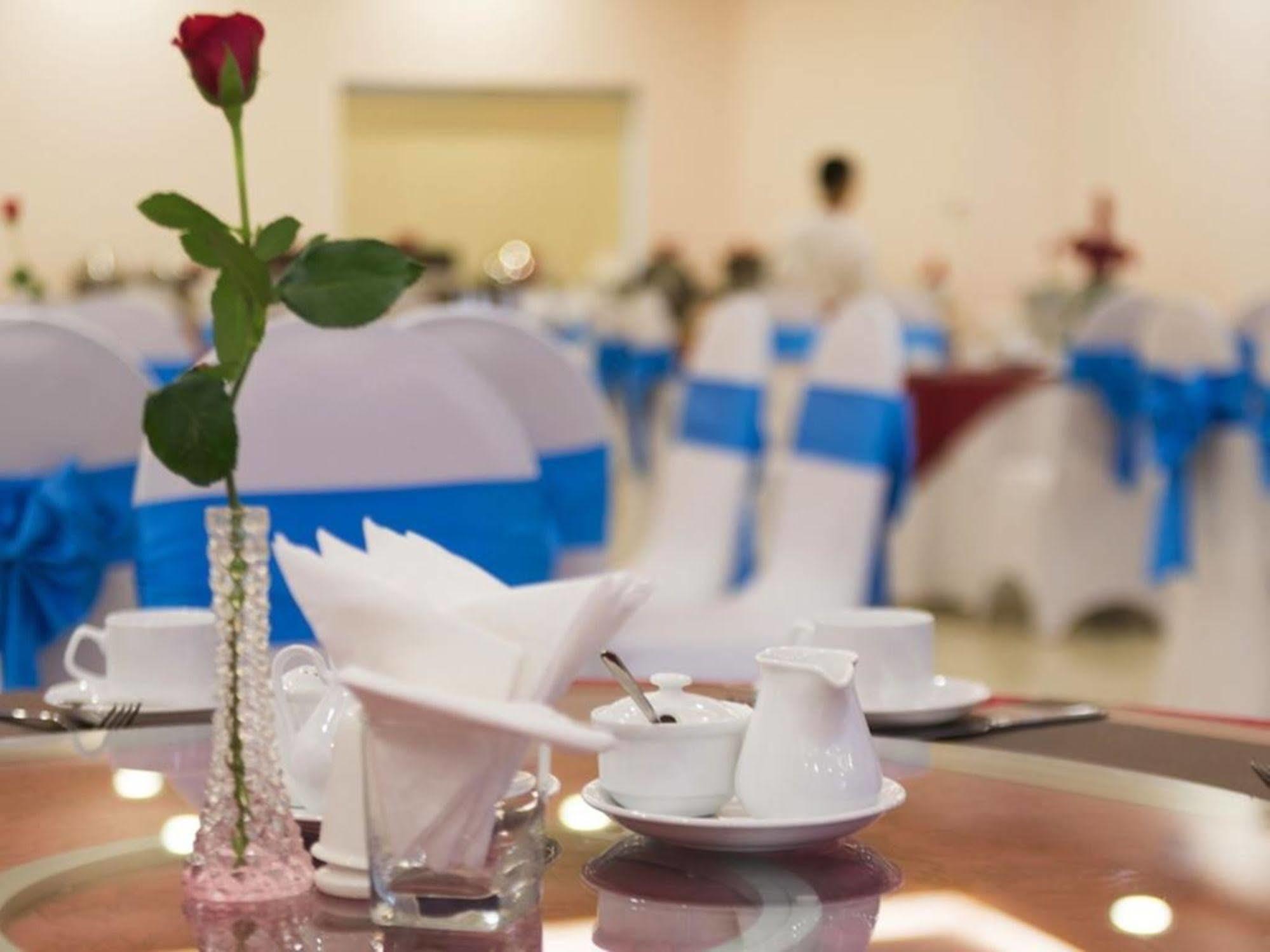 Lam Giang Hotel Vinh Luaran gambar