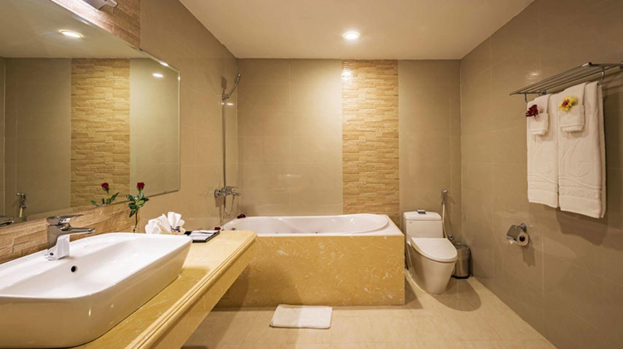 Lam Giang Hotel Vinh Luaran gambar